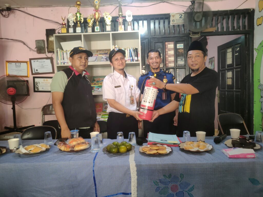 Pembagian apar